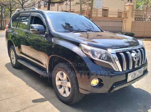 Toyota Land Cruiser Prado 2016 Black