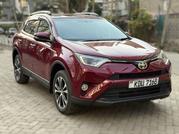 Toyota RAV4 2018 Red for sale
