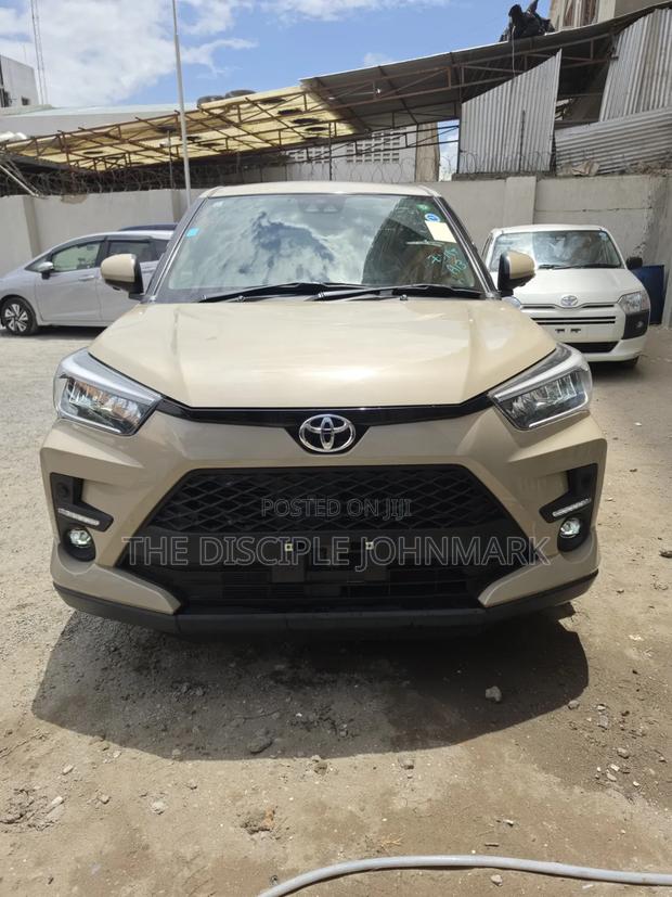 Toyota Raize 2019 Ivory