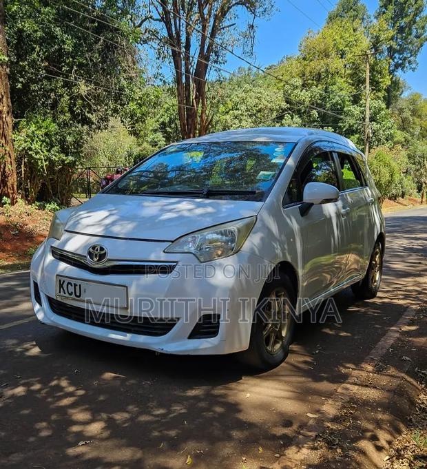 Toyota Ractis 2013 White