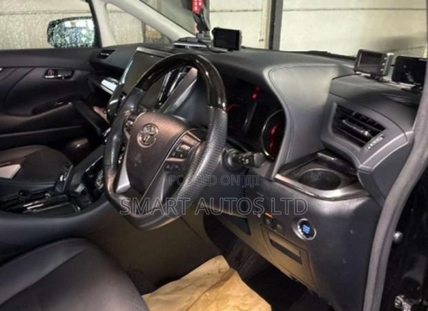 Toyota Alphard 2019 Black
