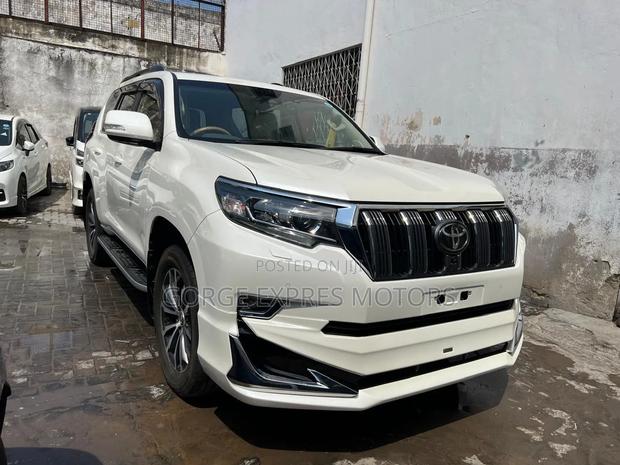Toyota Land Cruiser Prado 2020 White
