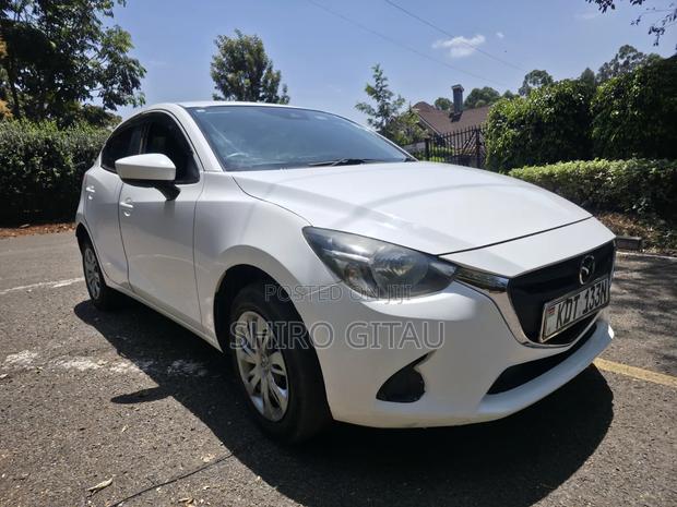 Mazda Demio 2016 White