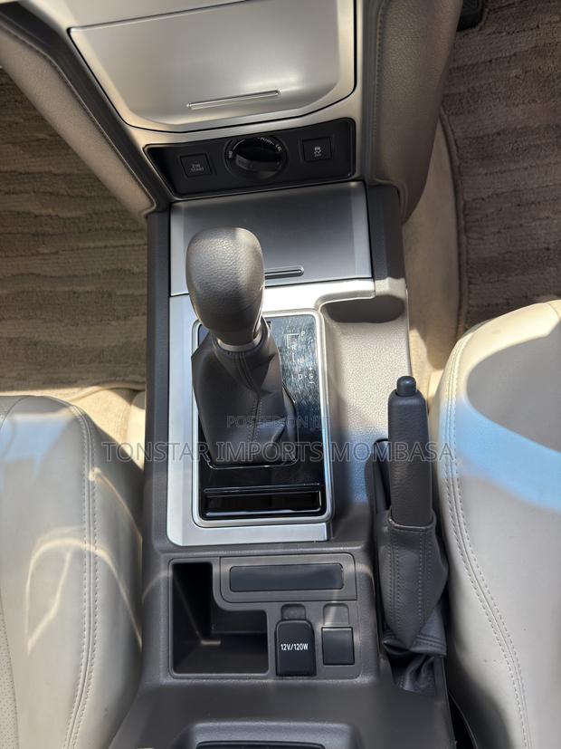 Toyota Land Cruiser Prado 2.7 2019 Gray