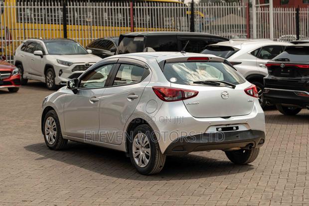 Mazda Demio 2019 Silver