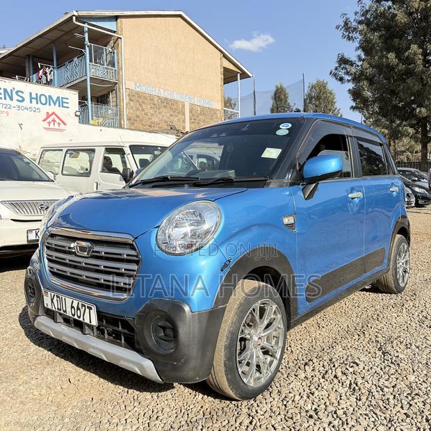 Daihatsu Cast 660 AWD 2018 Blue