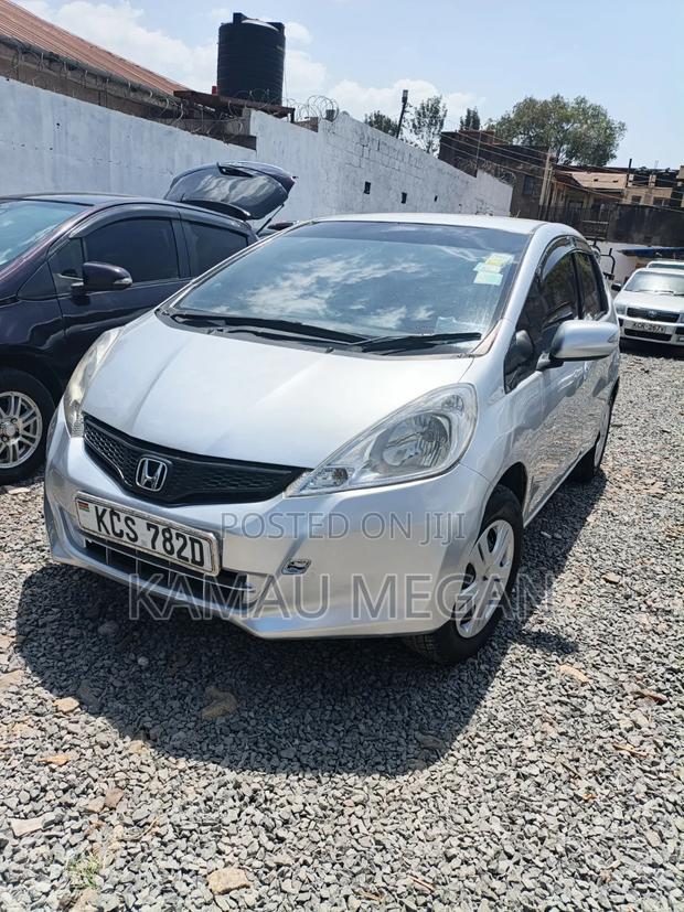Honda Fit 2011 Silver