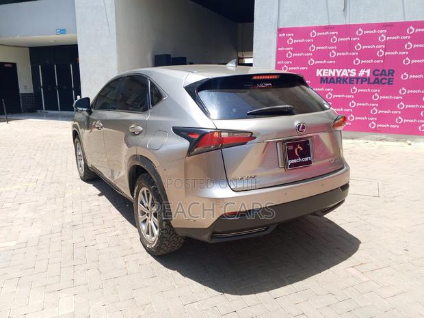Lexus NX 2015 Gray