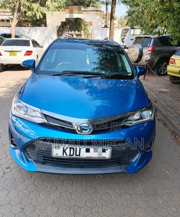 Toyota Corolla Fielder 2019 Blue