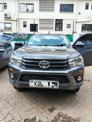 Toyota Hilux 2020 Gray for sale