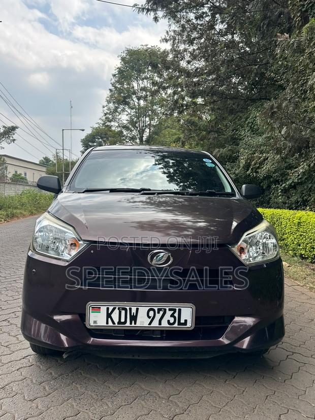 Daihatsu Mira 2018 Maroon