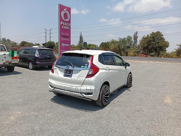 Honda Fit 2018 White