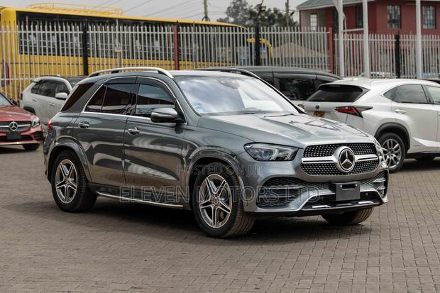 Mercedes-Benz GLE-Class GLE 400d 4MATIC 2019 Gray