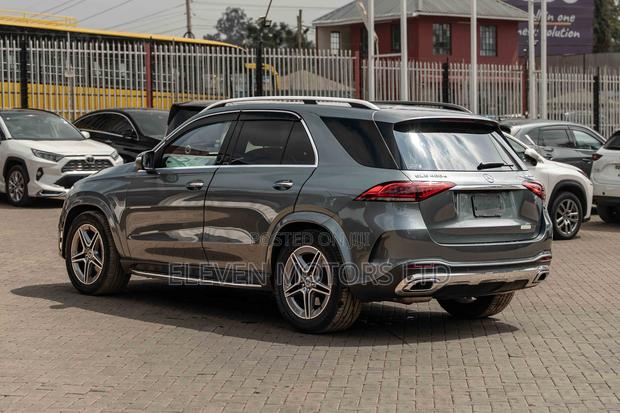 Mercedes-Benz GLE-Class GLE 400d 4MATIC 2019 Gray