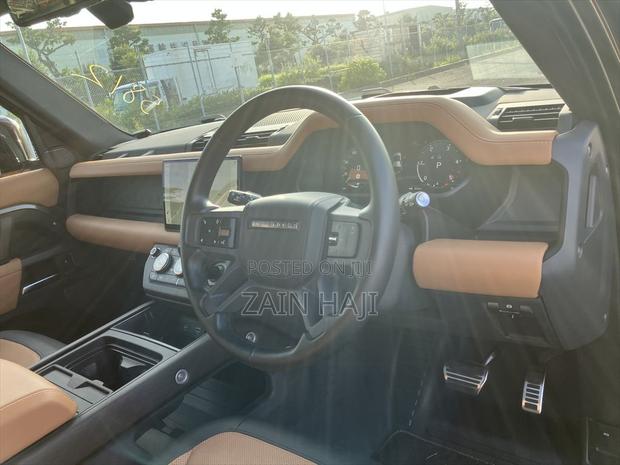 Land Rover Defender 2020 Brown