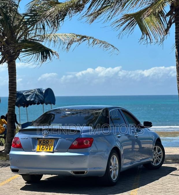 Toyota Mark X 2006 Blue