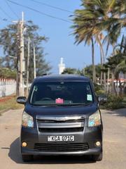 Toyota Noah 2007 Gray for sale