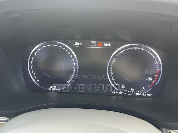 Volvo XC60 2020 White