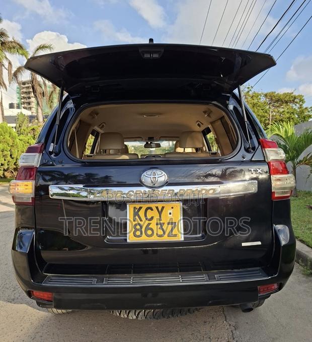 Toyota Land Cruiser Prado 2015 Black
