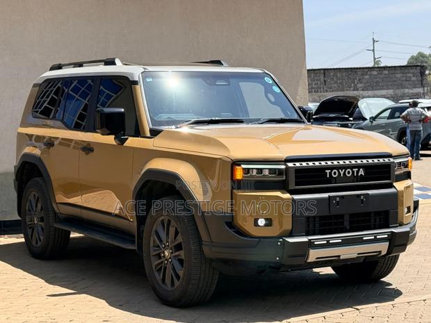 Toyota Land Cruiser 2024 Gold