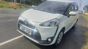Toyota Sienta 2017 White for sale