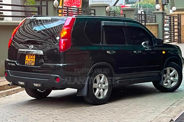 Nissan X-Trail 2008 Black