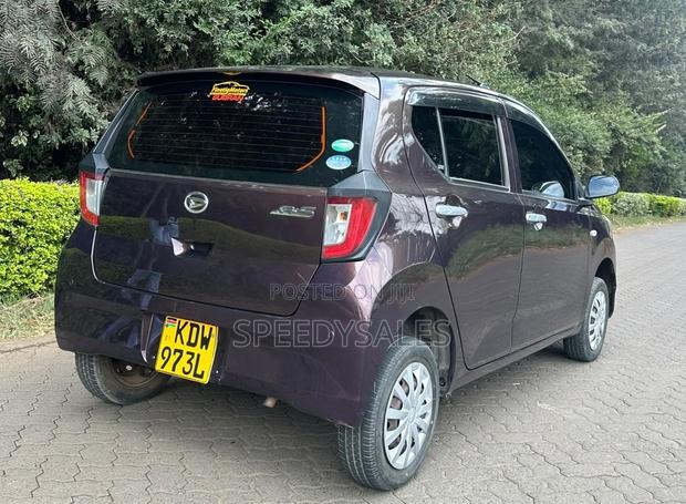 Daihatsu Mira 2018 Maroon