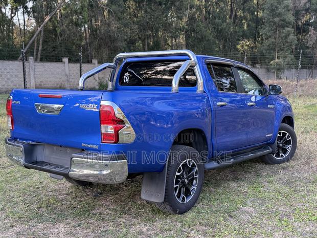 Toyota Hilux Revo Double Cab Deisel 2.4 AWD 2019 Blue