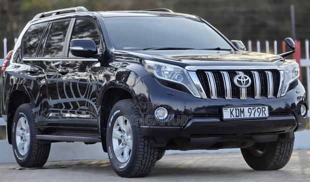 Toyota Land Cruiser Prado 2.8 2017 Black