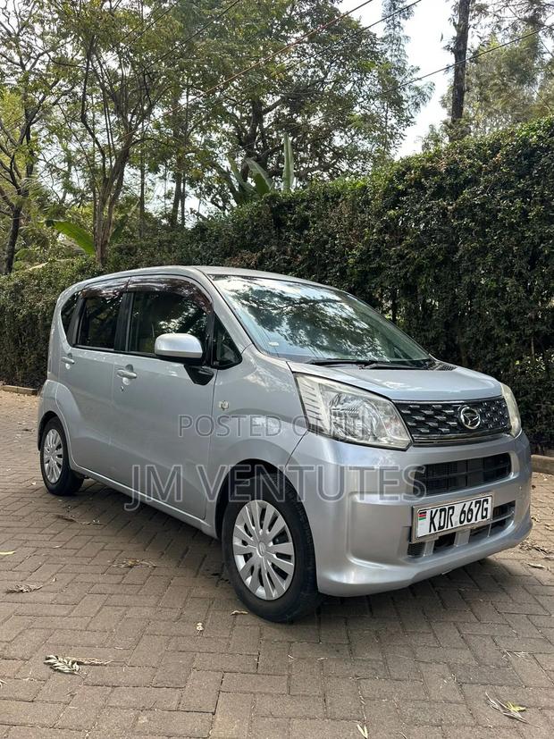 Daihatsu Move 2018 Silver
