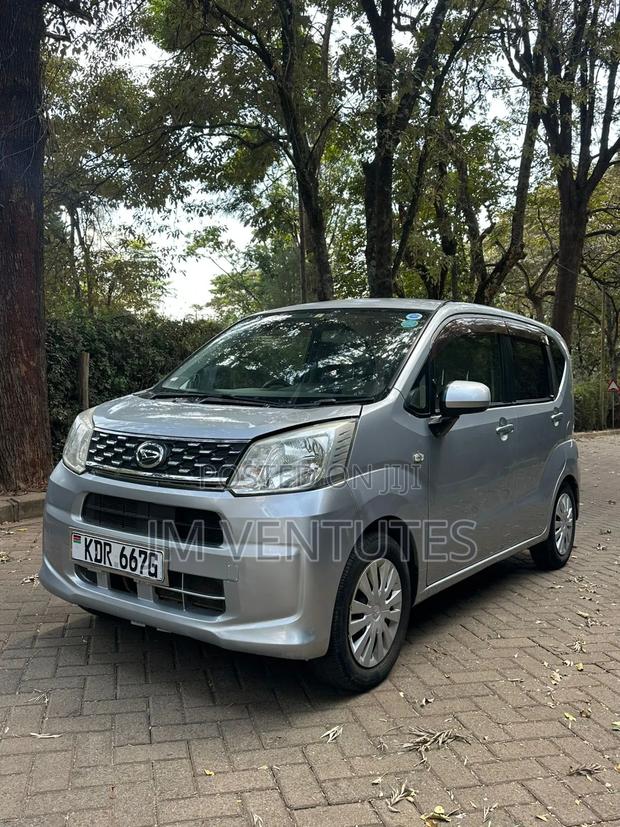 Daihatsu Move 2018 Silver