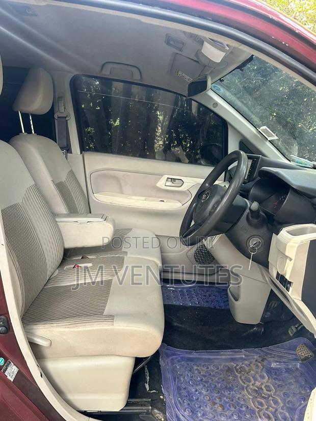 Daihatsu Move 2018 Maroon