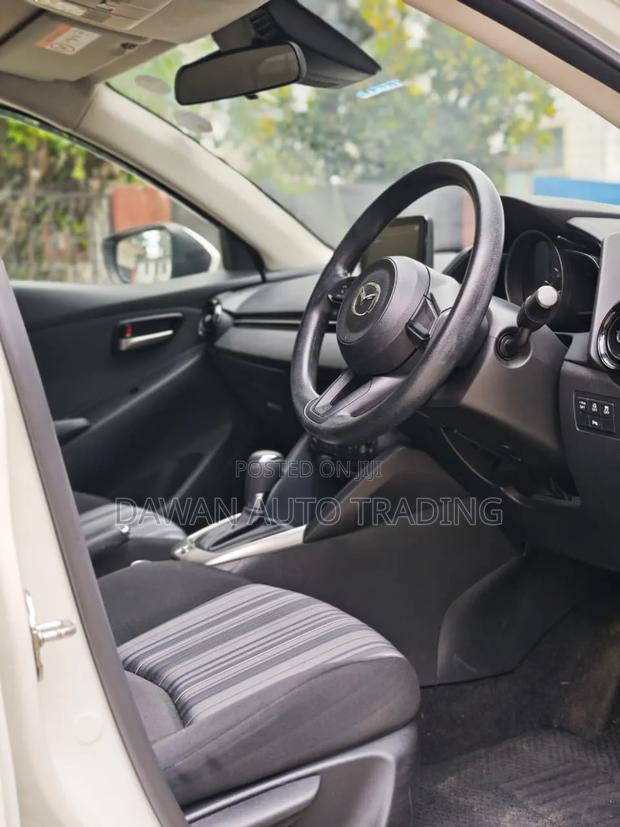 Mazda 2 2020 White