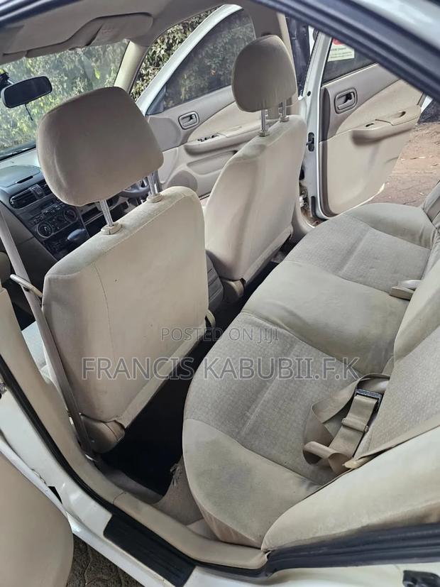 Nissan Sunny 2003 White