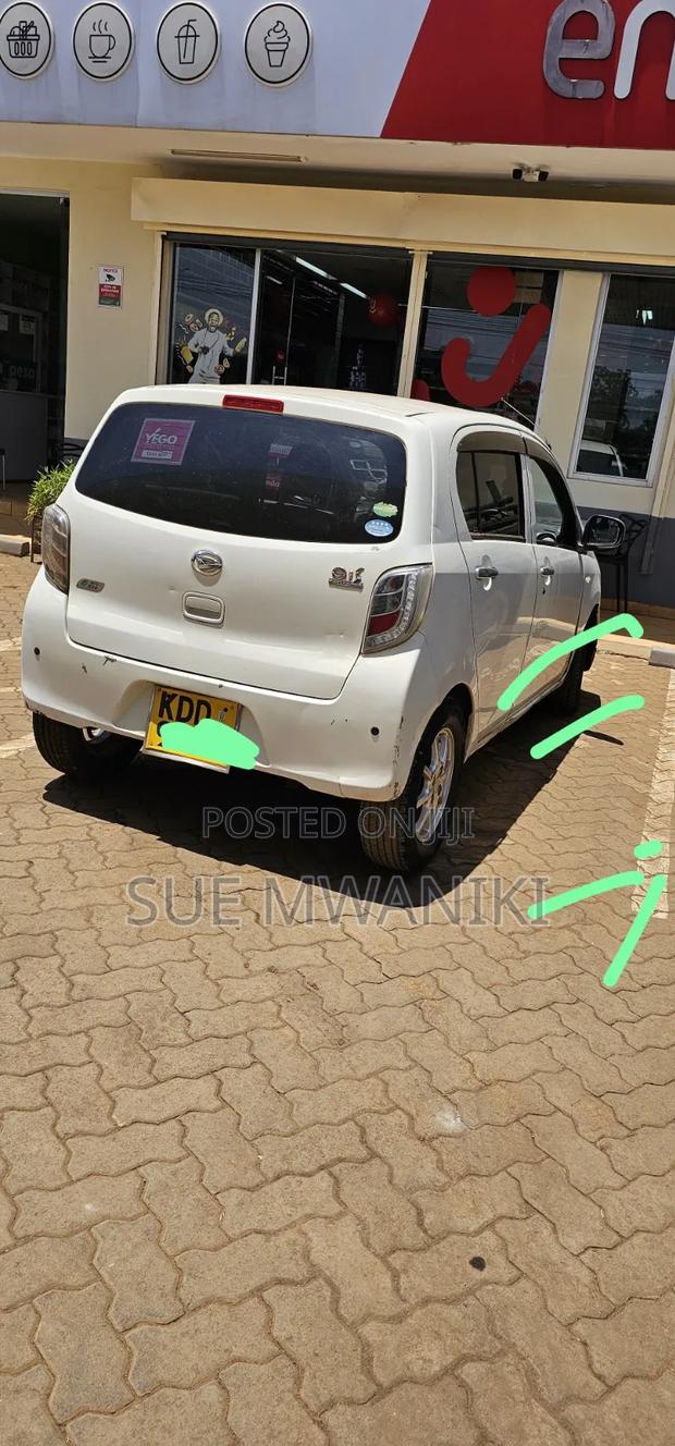 Daihatsu Mira 2014 White