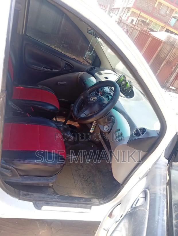 Daihatsu Mira 2014 White