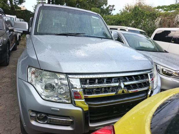 Mitsubishi Pajero V80 3.2 DI-D 2020 Silver