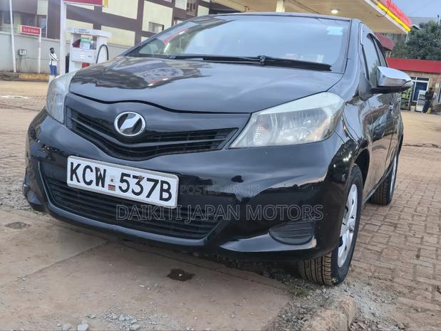Toyota Vitz 2013 Black