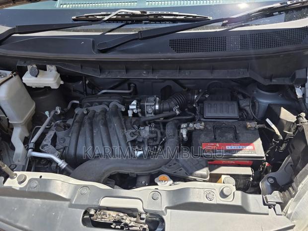 Nissan NP200 2014 Gray
