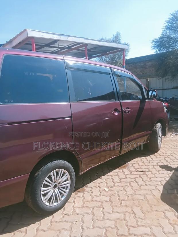Toyota Voxy 2007 Maroon