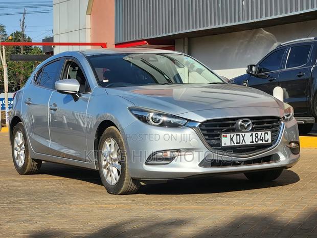 Mazda Axela 2018 Silver