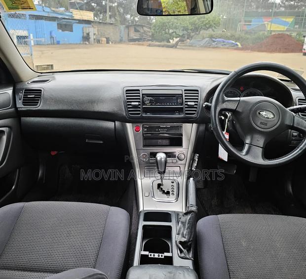 Subaru Outback 2006 Beige
