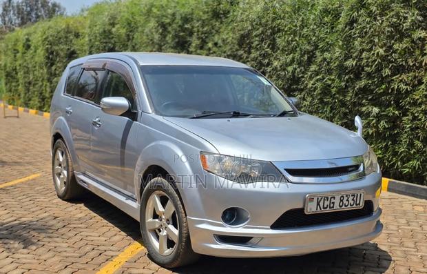 Mitsubishi Outlander 2010 Silver