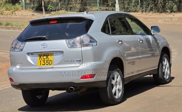 Toyota Harrier 2009 Silver