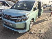Toyota Voxy 2017 Green for sale