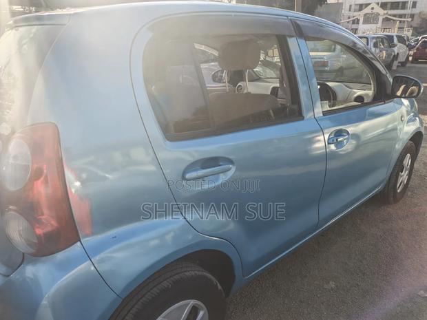 Toyota Passo 2012 Blue