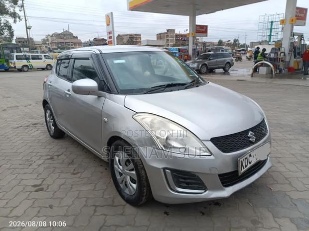 Suzuki Swift 2014 Silver