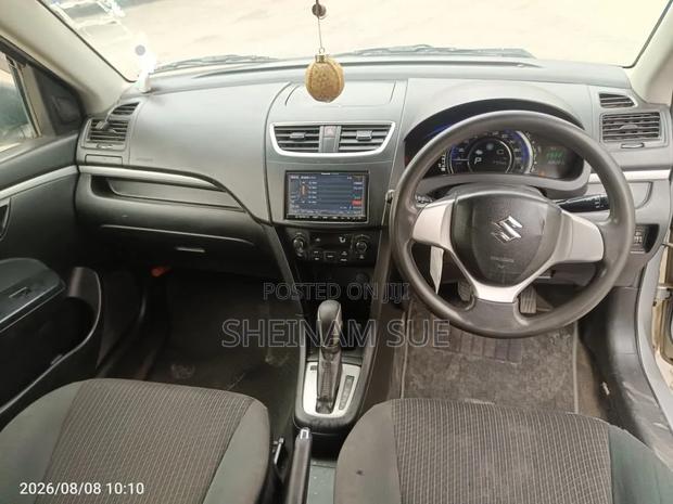 Suzuki Swift 2014 Silver