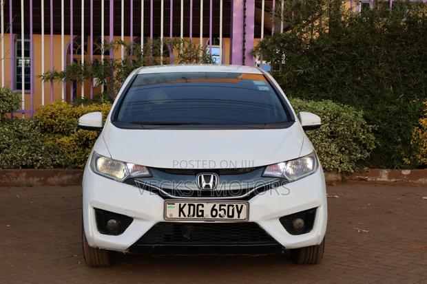 Honda Fit 2014 Pearl