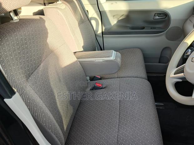 Daihatsu Tanto 2019 White